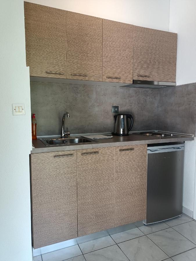 Appartement Marios Garden House à Áfitos Extérieur photo