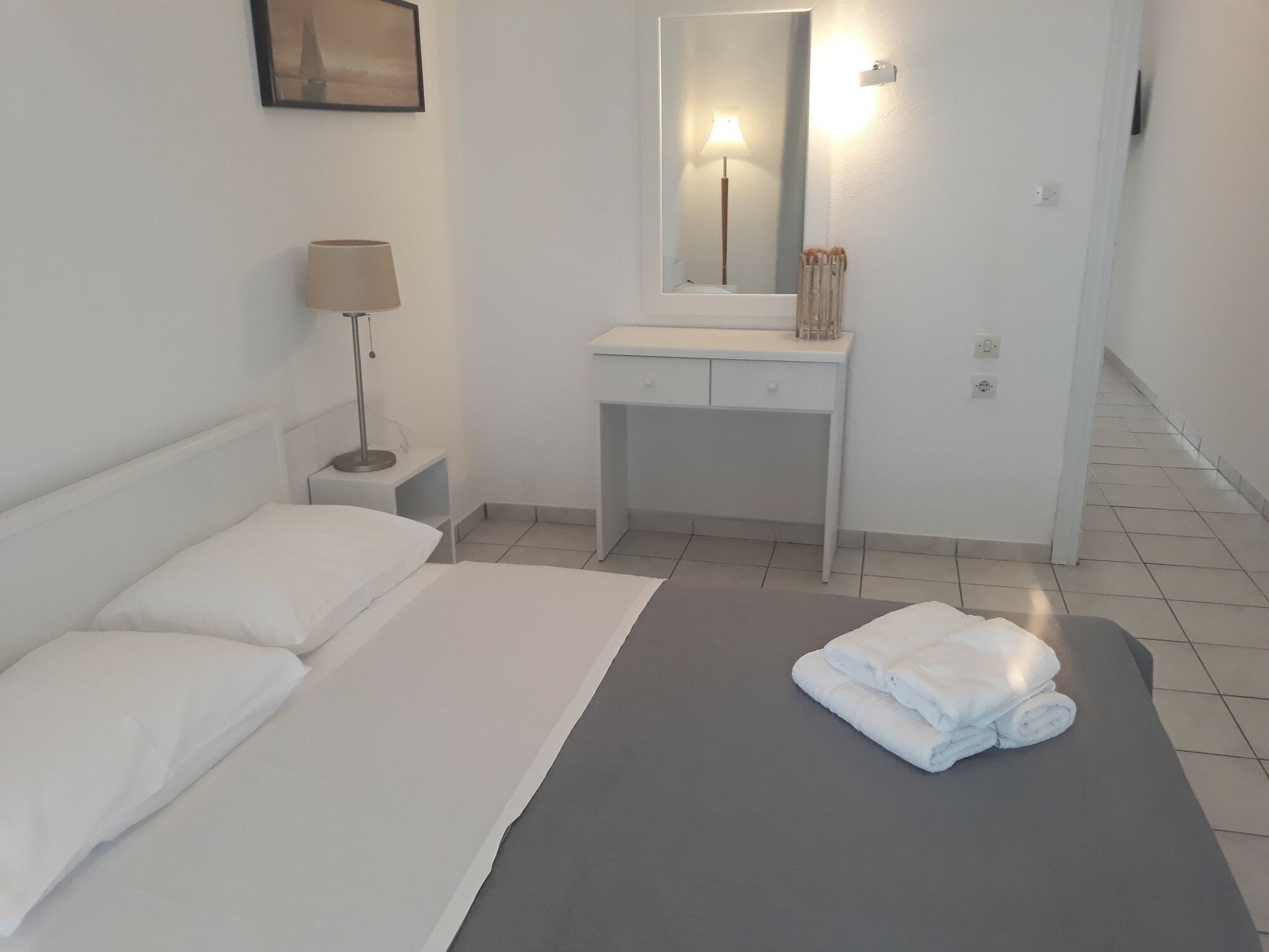 Appartement Marios Garden House à Áfitos Extérieur photo